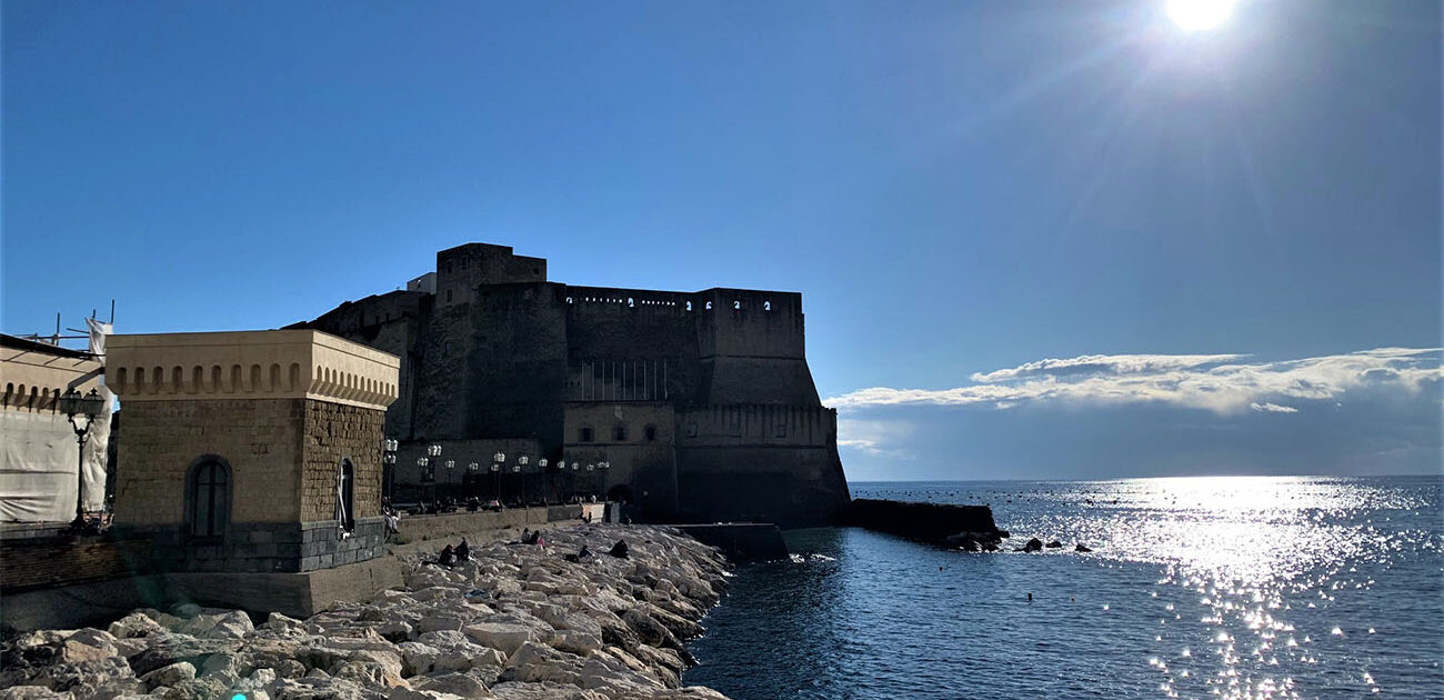 Naples embrace Naples