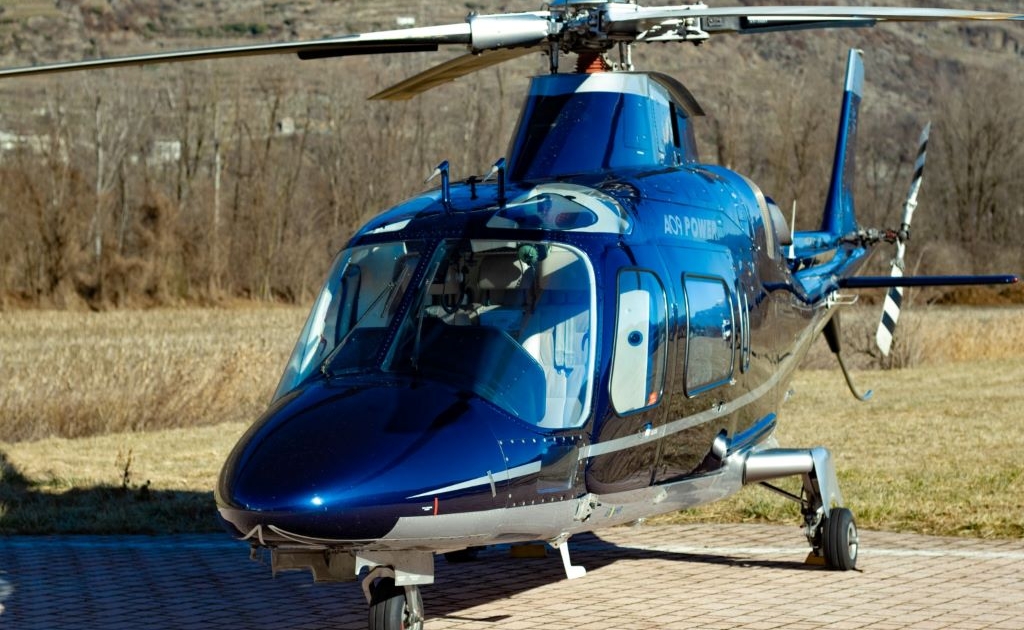 Aw109E Sa based